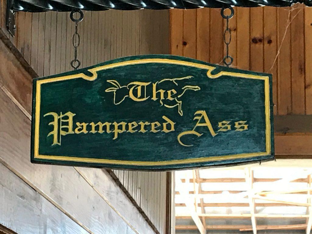 barn-sign-the-pampered-ass
